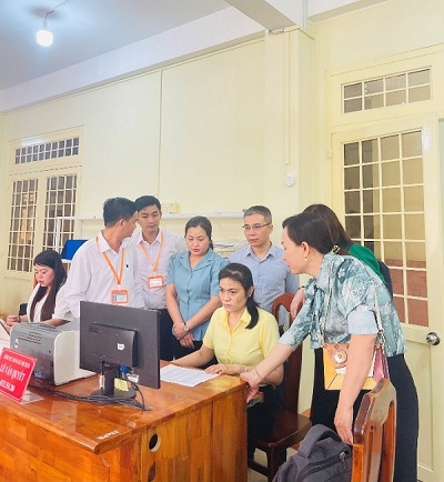 Kiểm tra, khảo sát, tháo gỡ các khó khăn, vướng mắc trong lĩnh vực hộ tịch khi triển khai chính quyền địa phương 02 cấp và thực hiện Đề án 06 của Chính phủ